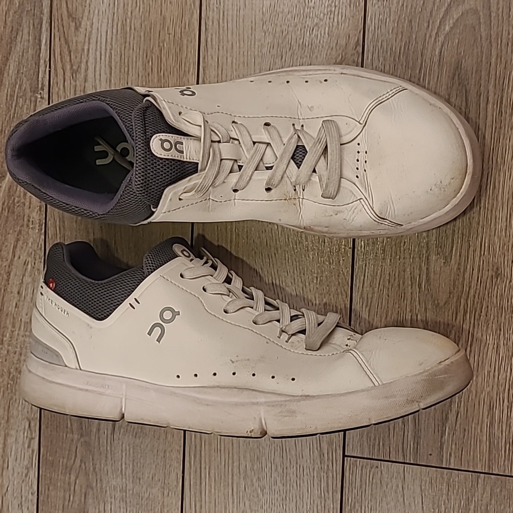 ON CLOUD The Roger Federer White Grey 10.5 M Mens Tennis Athletic Shoe Sneakers